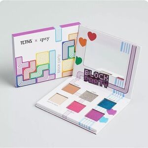 🆕BUNDLE! Limited Edition Tetris™️ X Ipsy Block Party Eyeshadow Palette & Brush.